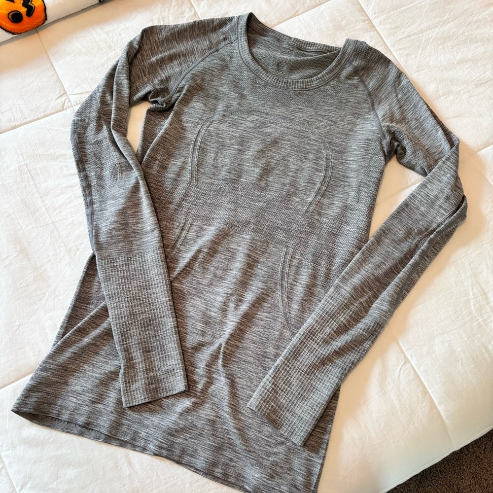 lululemon gray swiftly tech long sleeve